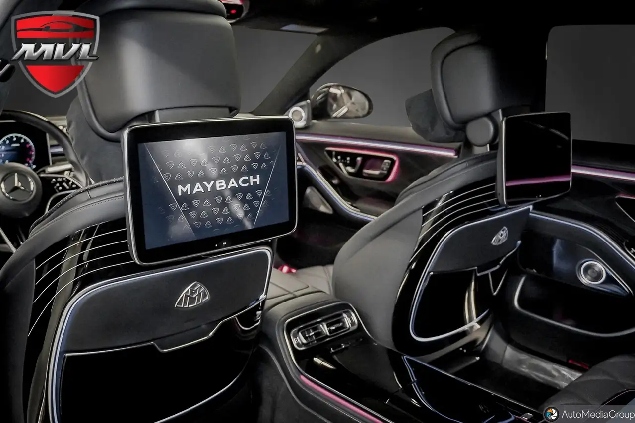 Mercedes-Benz S-Class снимка Mercedes-Benz S-Class
