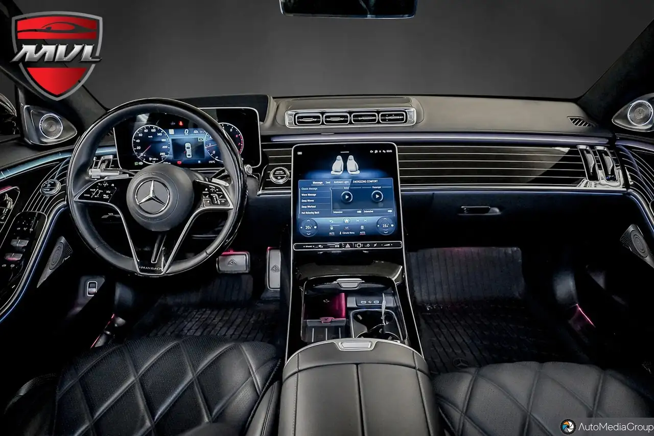 Mercedes-Benz S-Class снимка Mercedes-Benz S-Class