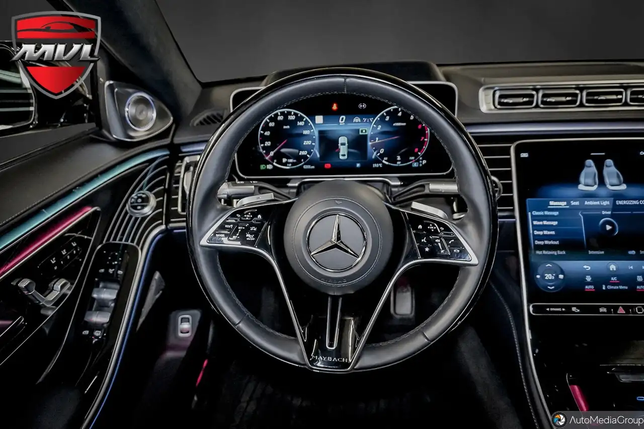 Mercedes-Benz S-Class снимка Mercedes-Benz S-Class