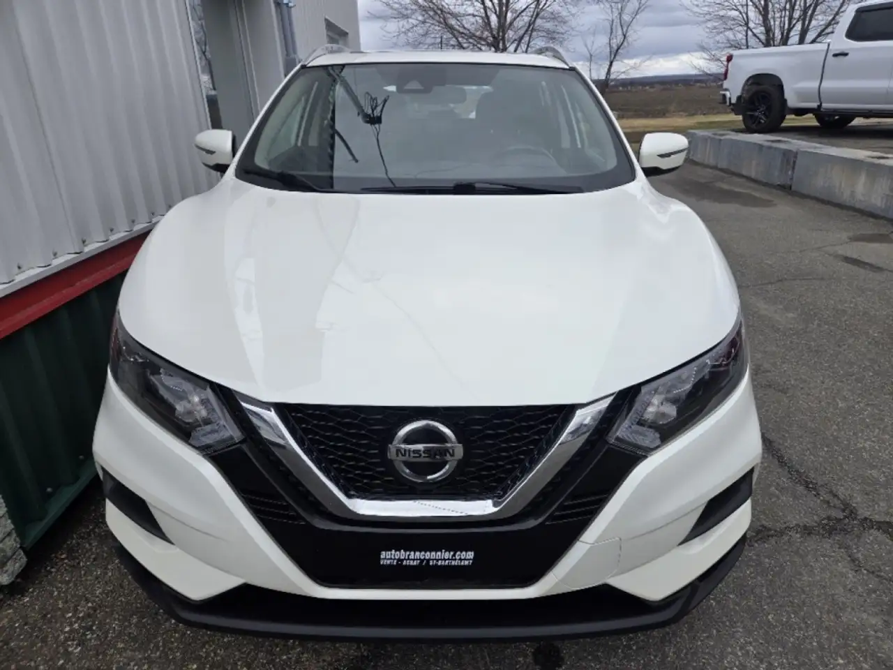 Nissan Qashqai снимка Nissan Qashqai