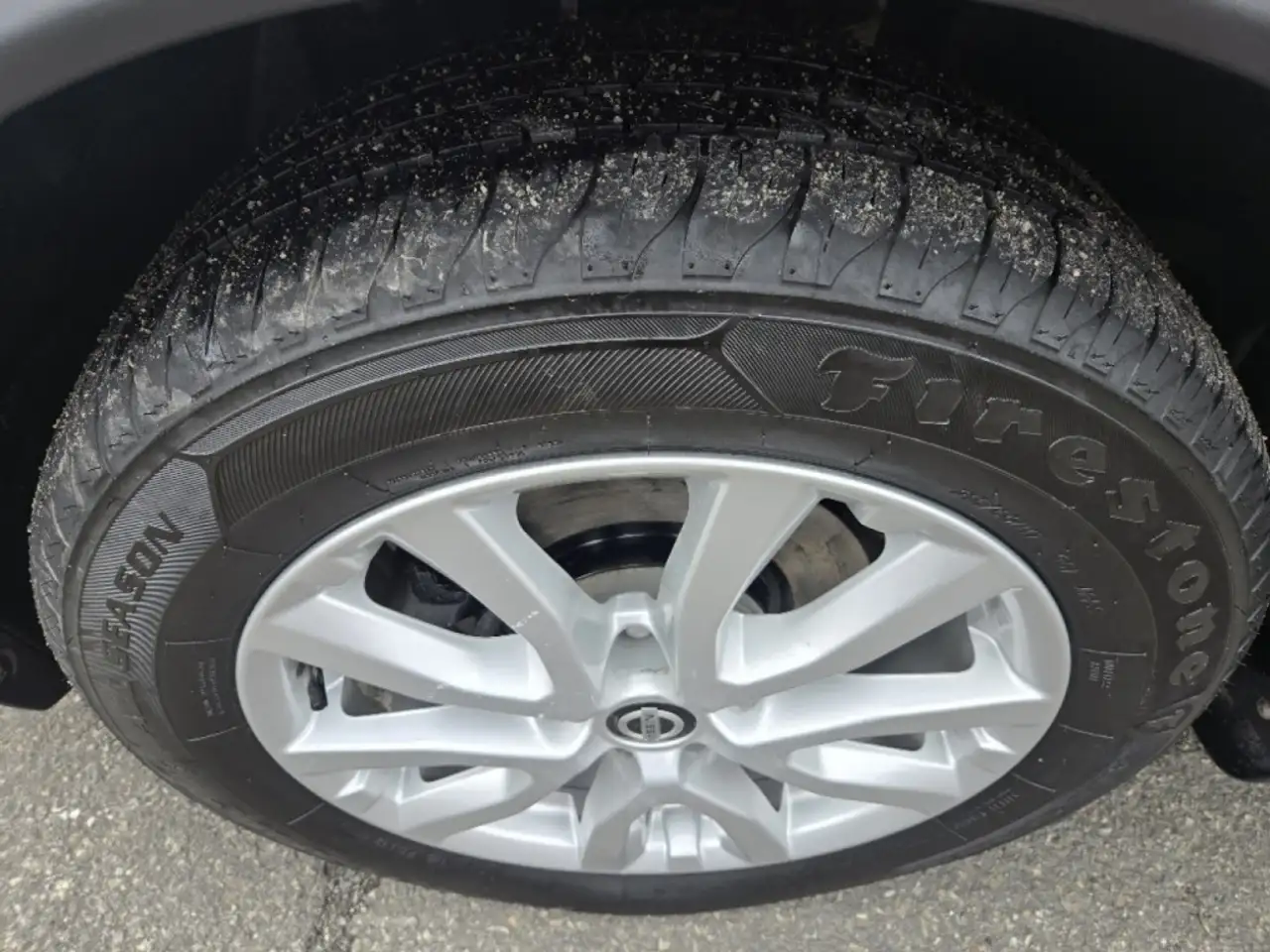 Nissan Qashqai снимка Nissan Qashqai