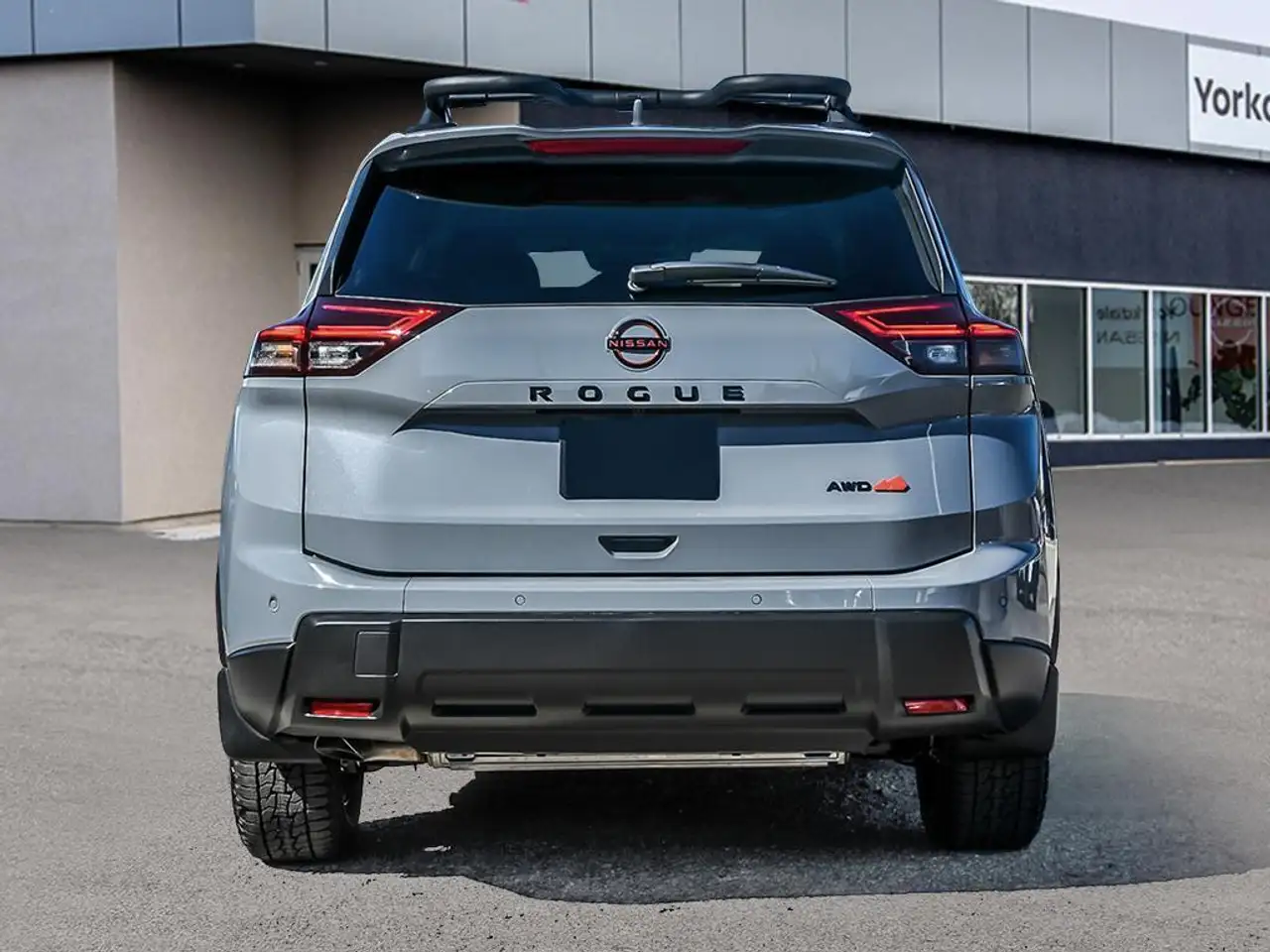 Nissan Rogue снимка Nissan Rogue