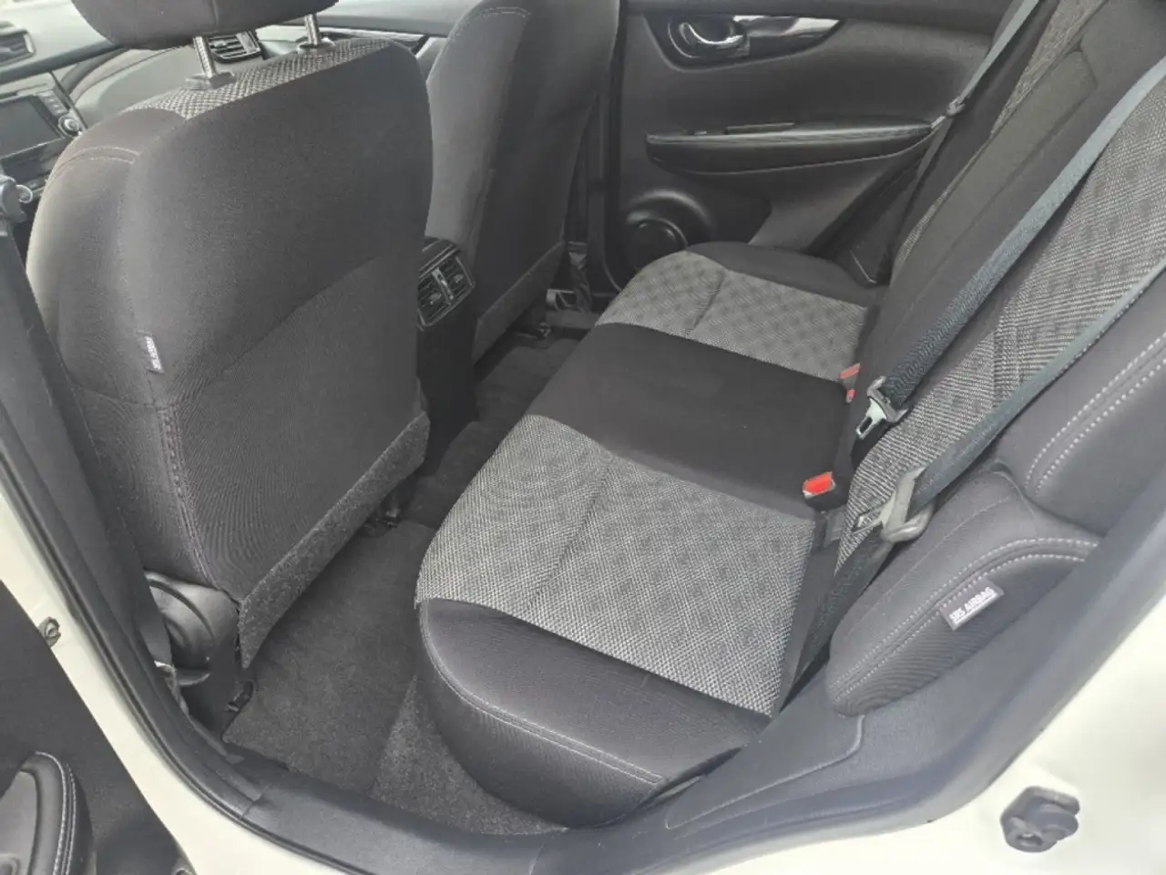 Nissan Qashqai снимка Nissan Qashqai