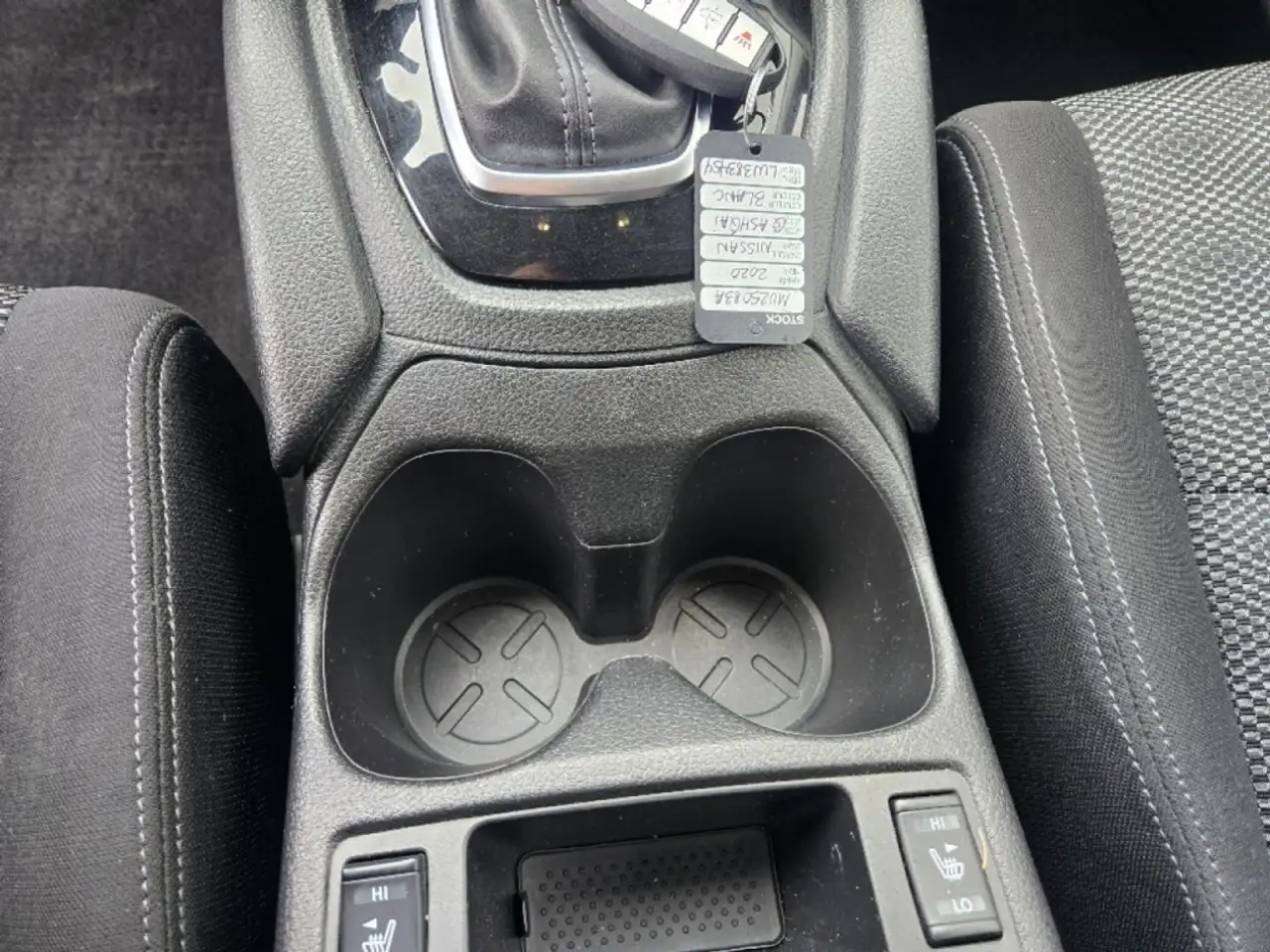 Nissan Qashqai снимка Nissan Qashqai
