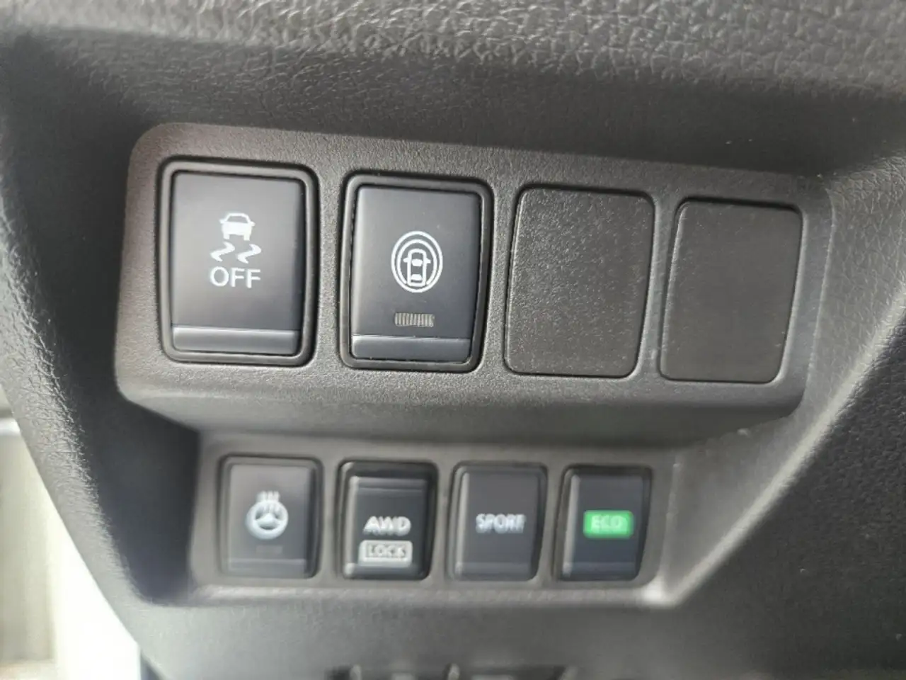 Nissan Qashqai снимка Nissan Qashqai