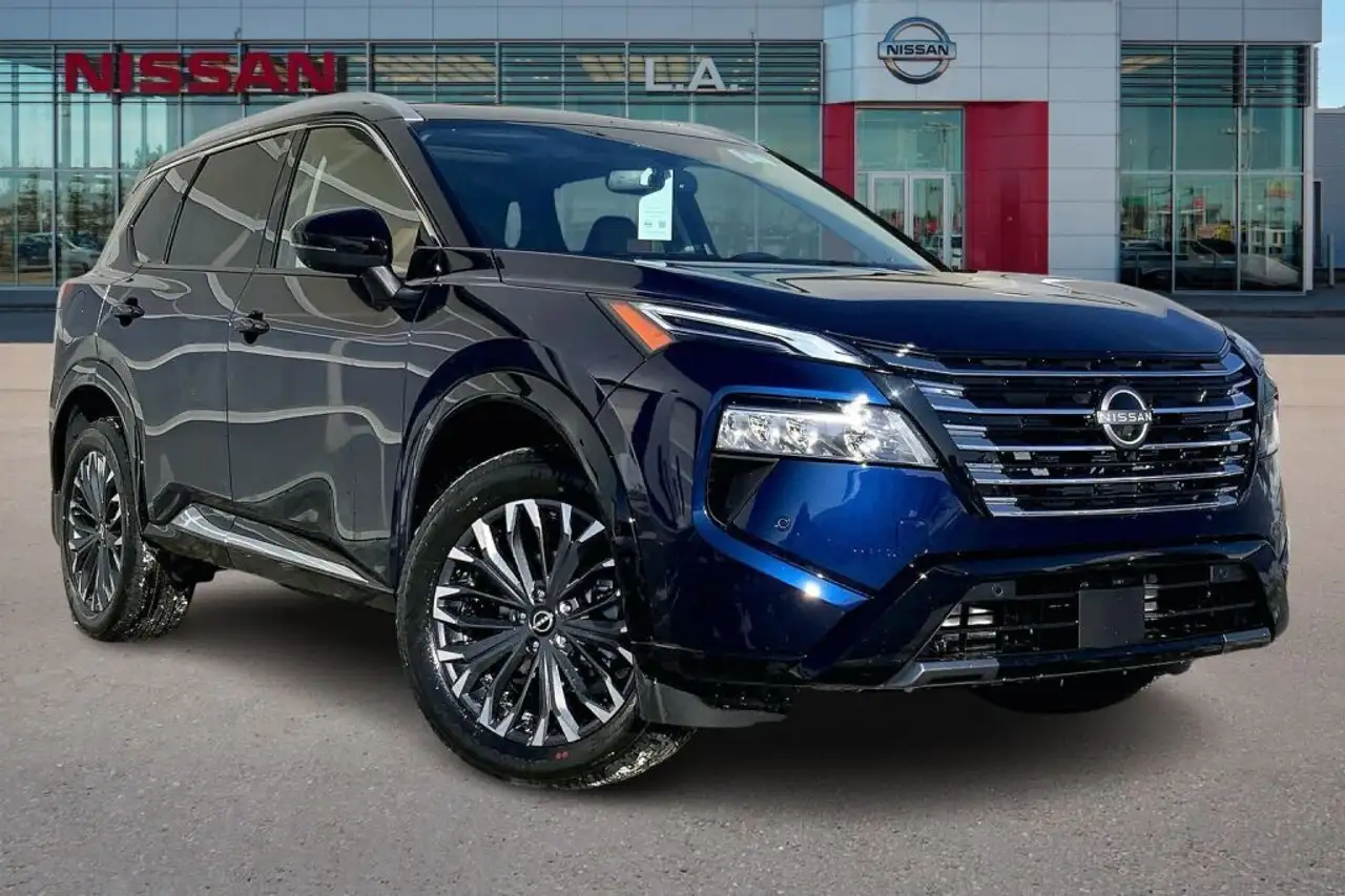 Nissan Rogue снимка Nissan Rogue