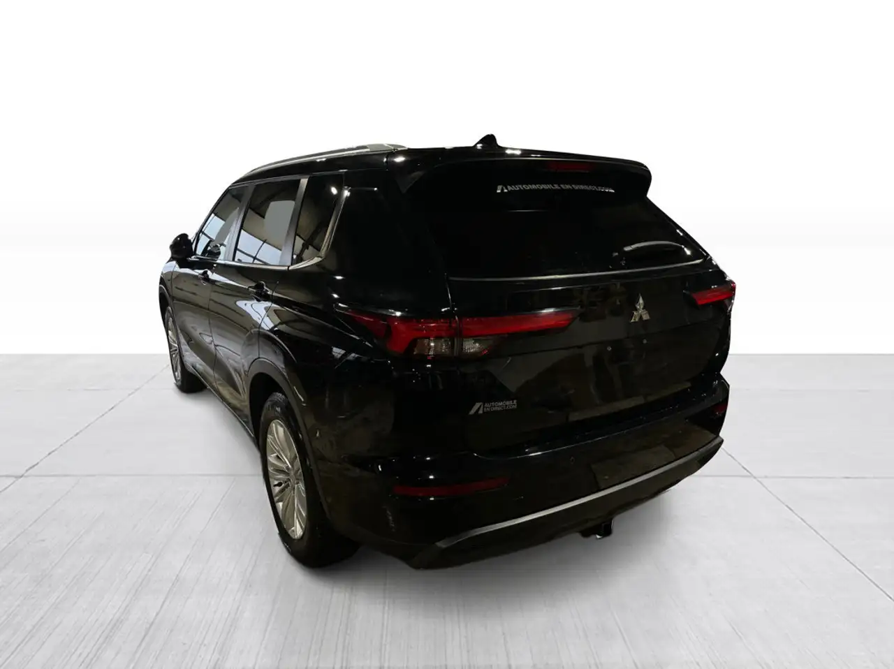 Mitsubishi Outlander photo Mitsubishi Outlander