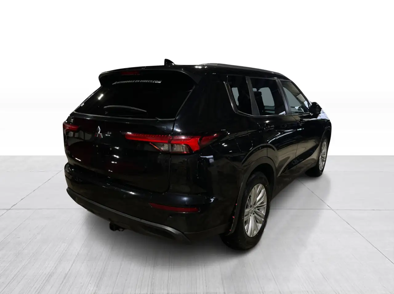 Mitsubishi Outlander photo Mitsubishi Outlander