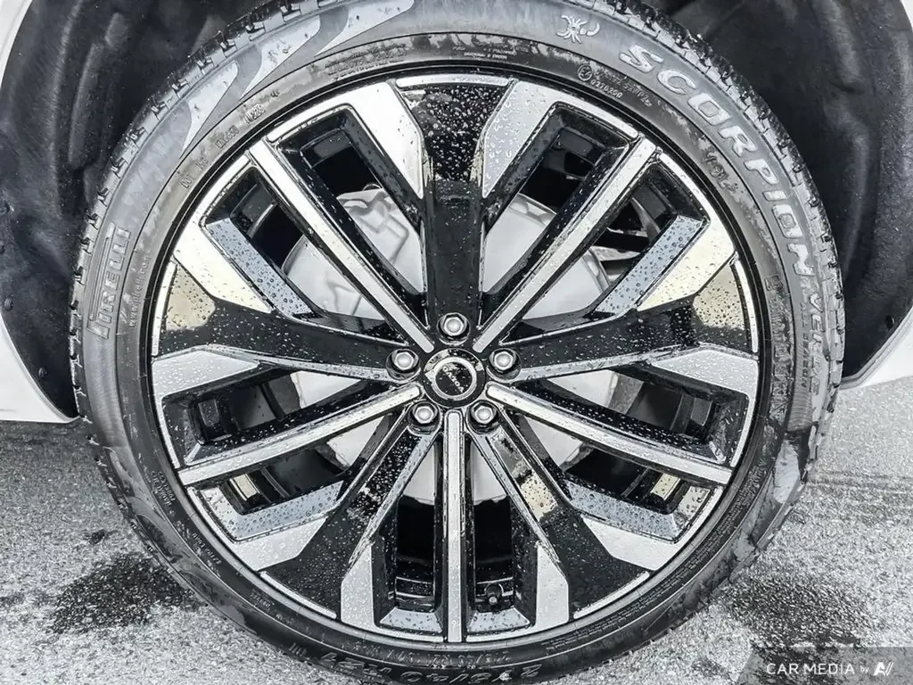 Volvo XC90 photo Volvo XC90