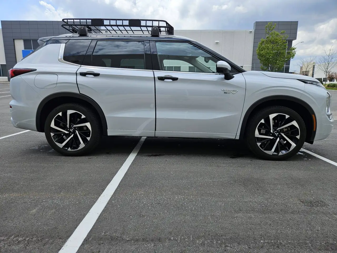 Mitsubishi Outlander снимка Mitsubishi Outlander