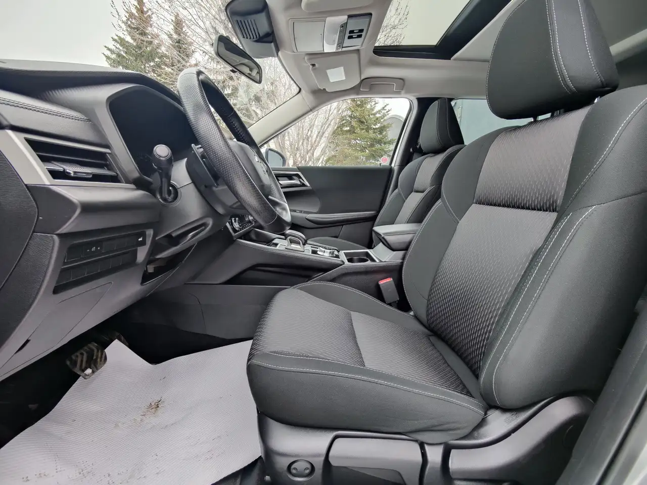 Mitsubishi Outlander снимка Mitsubishi Outlander