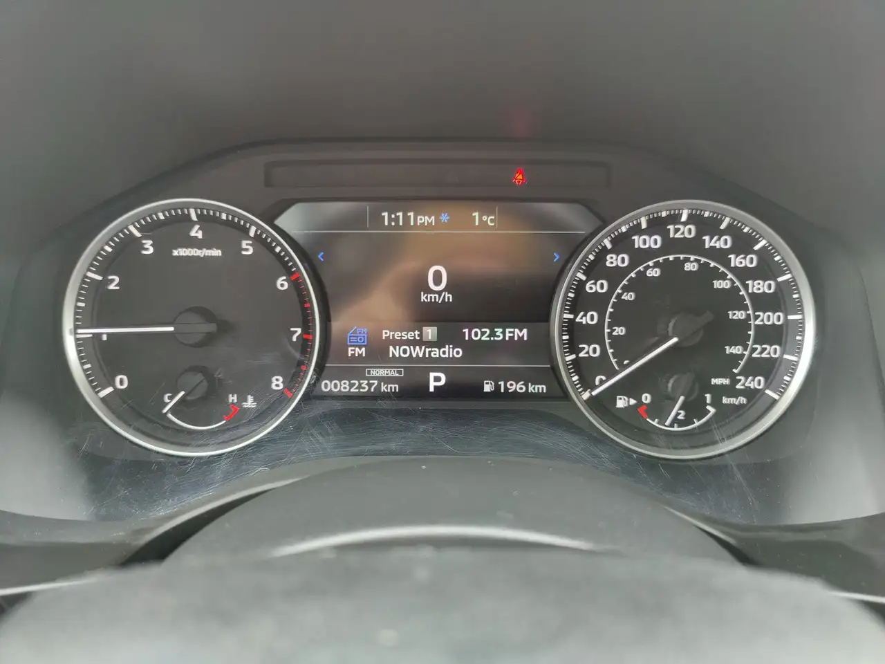 Mitsubishi Outlander снимка Mitsubishi Outlander