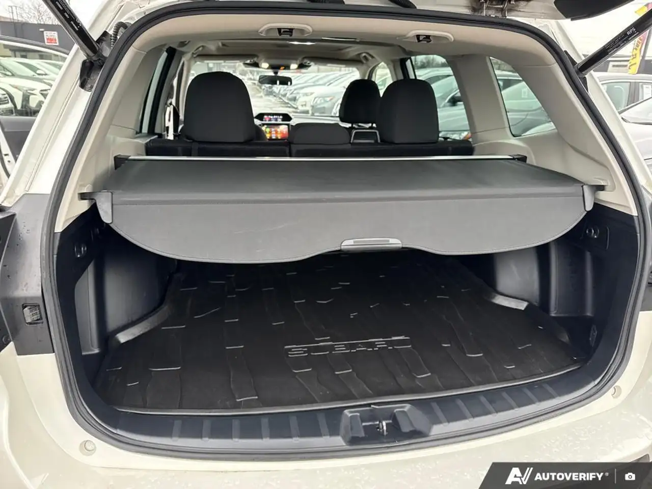 Subaru Forester снимка Subaru Forester