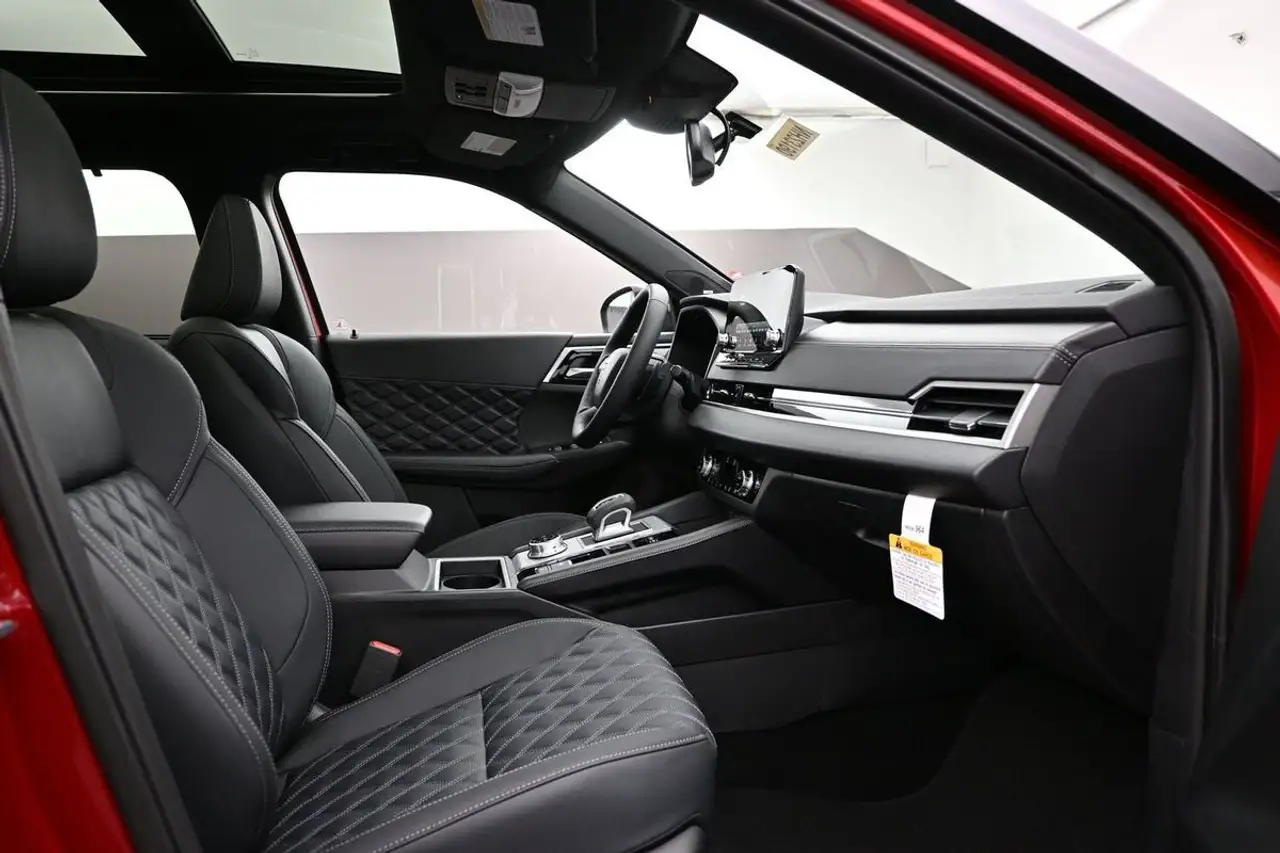 Nissan Rogue photo Nissan Rogue