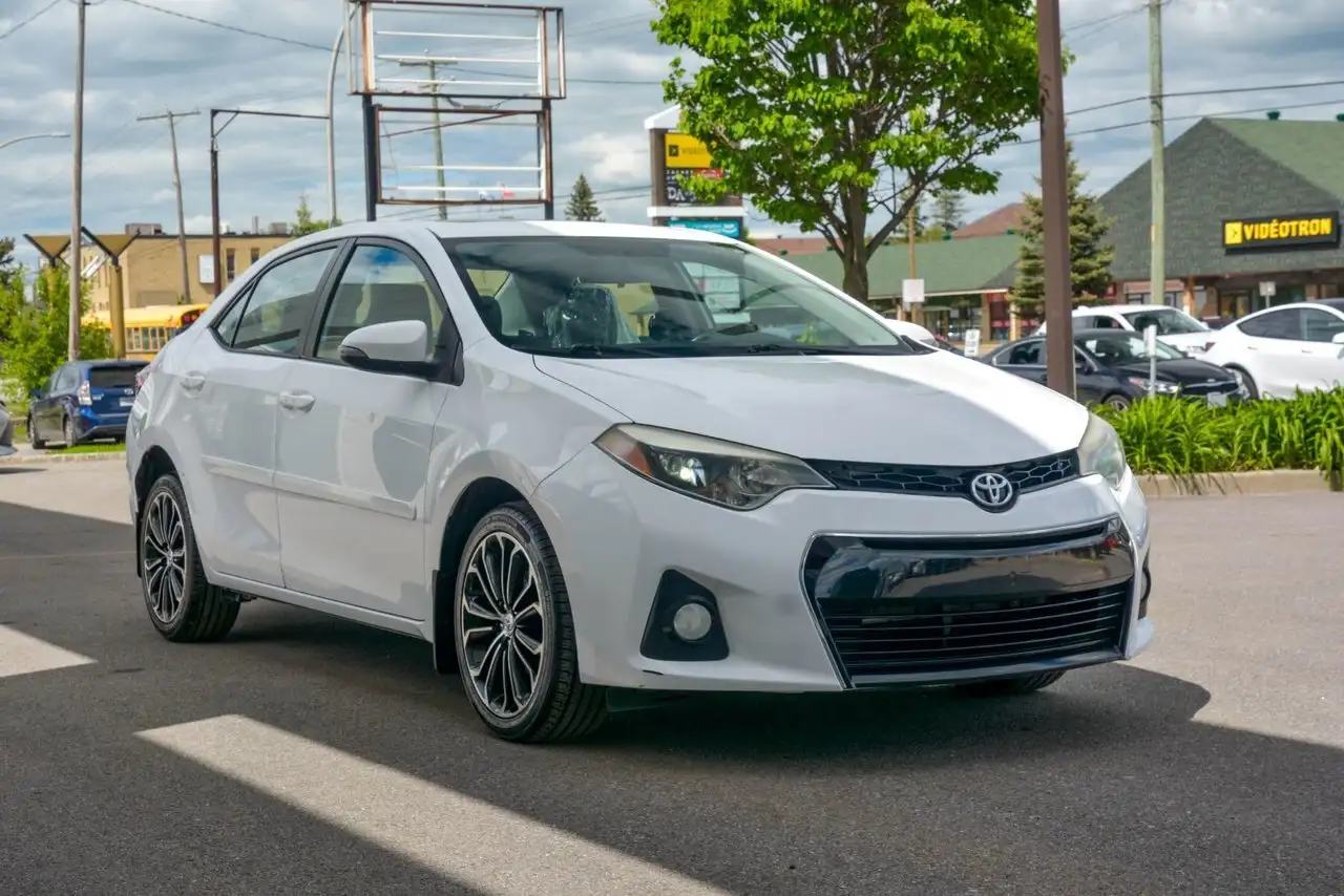 Toyota Corolla снимка Toyota Corolla