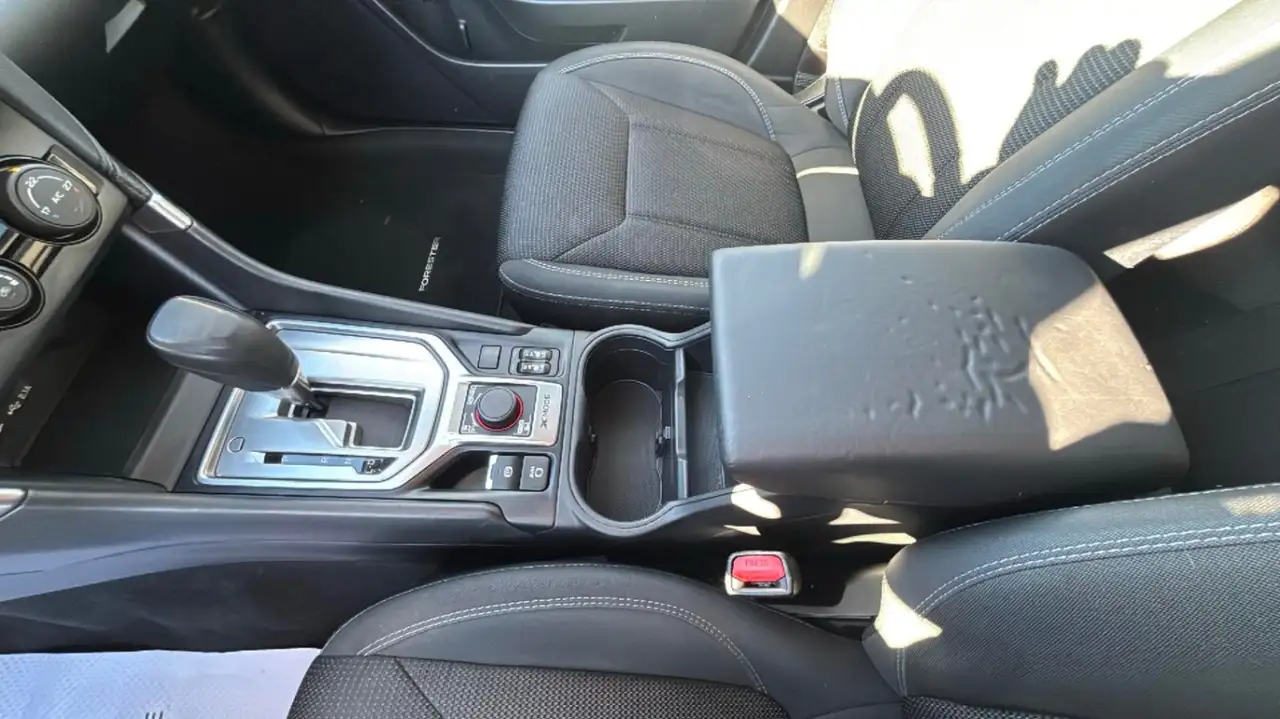 Subaru Forester photo Subaru Forester