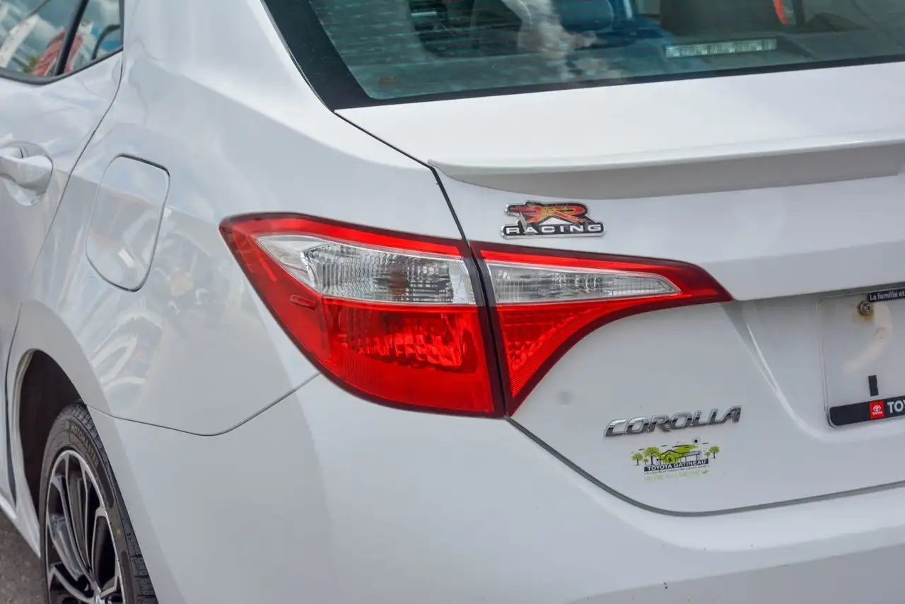 Toyota Corolla снимка Toyota Corolla