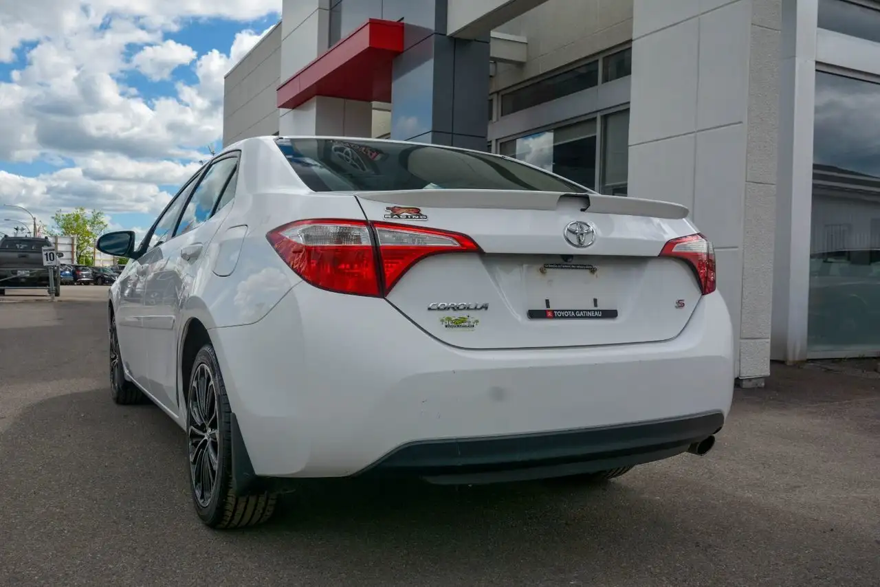 Toyota Corolla снимка Toyota Corolla