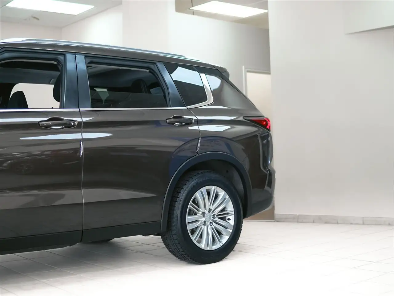 Mitsubishi Outlander снимка Mitsubishi Outlander