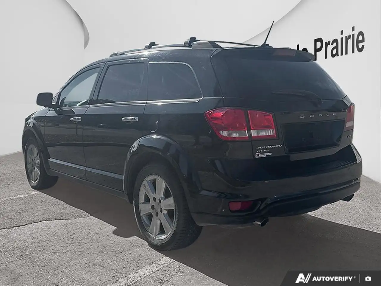 Dodge Journey снимка Dodge Journey