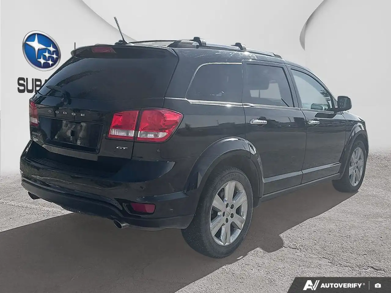 Dodge Journey снимка Dodge Journey