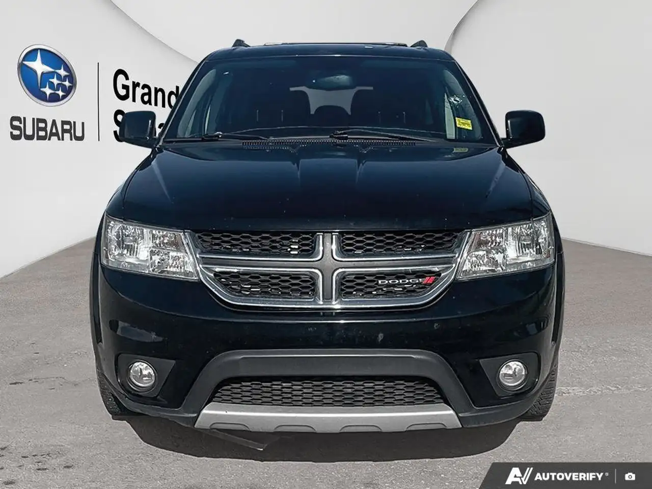 Dodge Journey снимка Dodge Journey