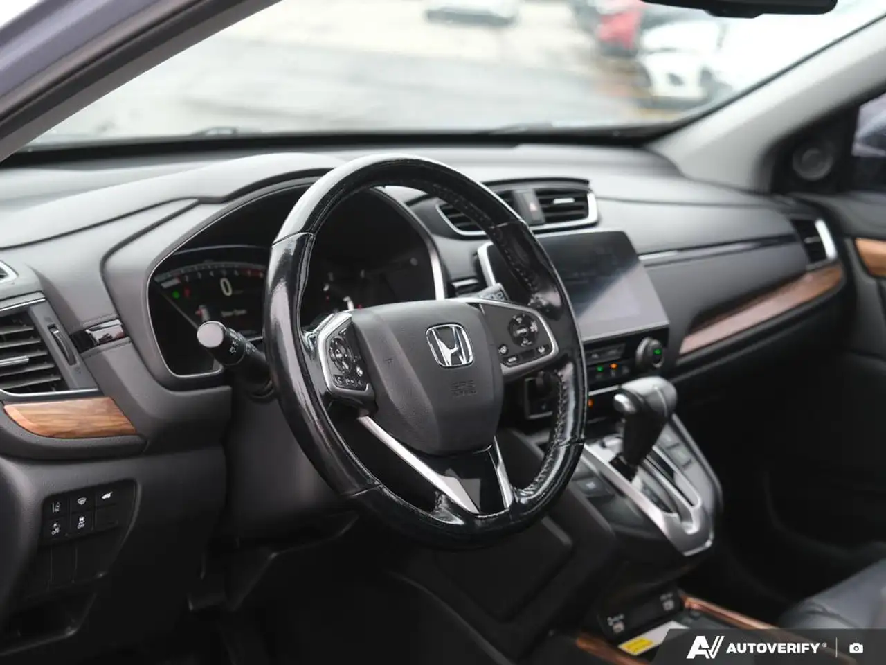 Honda CR-V photo Honda CR-V