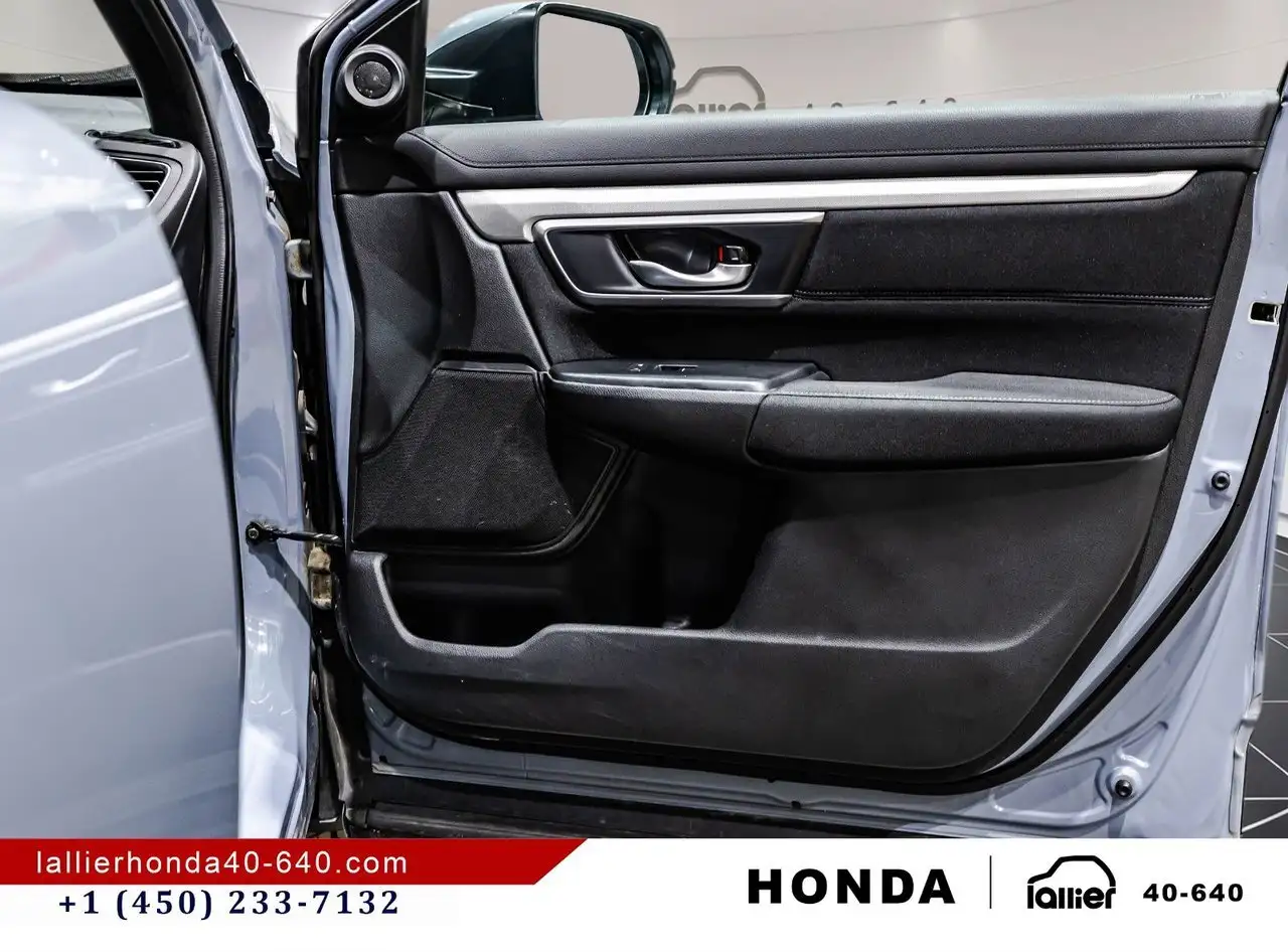 Honda CR-V photo Honda CR-V