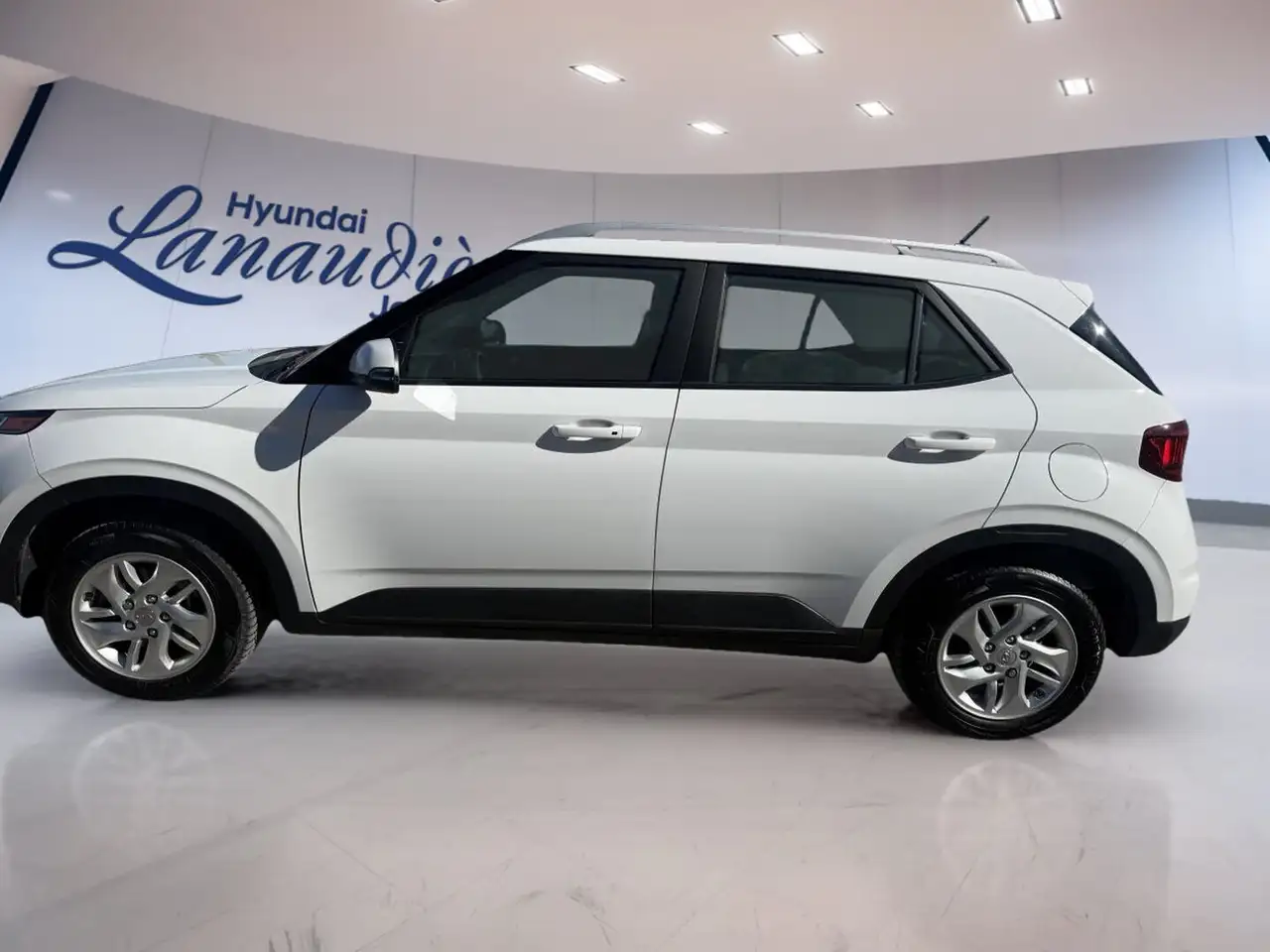 Hyundai Venue снимка Hyundai Venue