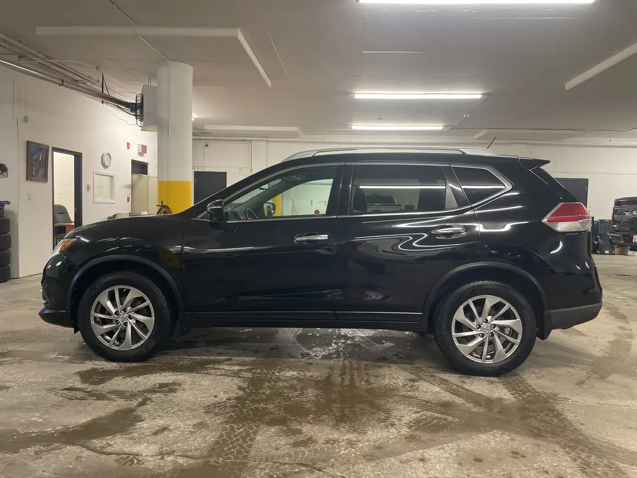 Nissan Rogue снимка Nissan Rogue