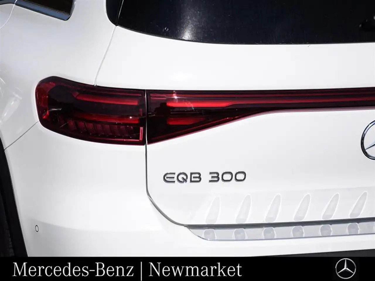 Mercedes-Benz EQB снимка Mercedes-Benz EQB