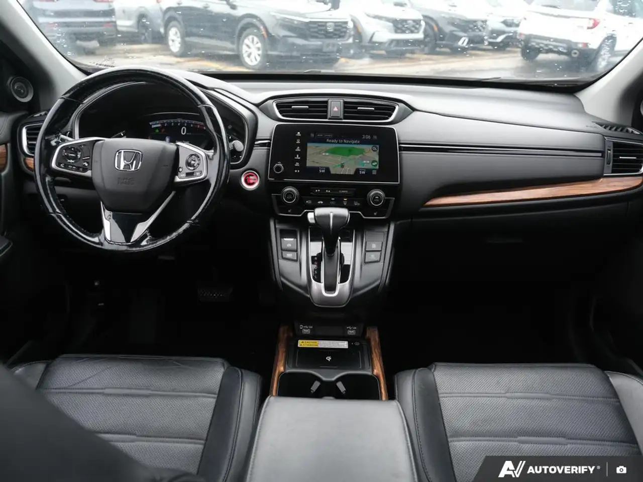 Honda CR-V photo Honda CR-V