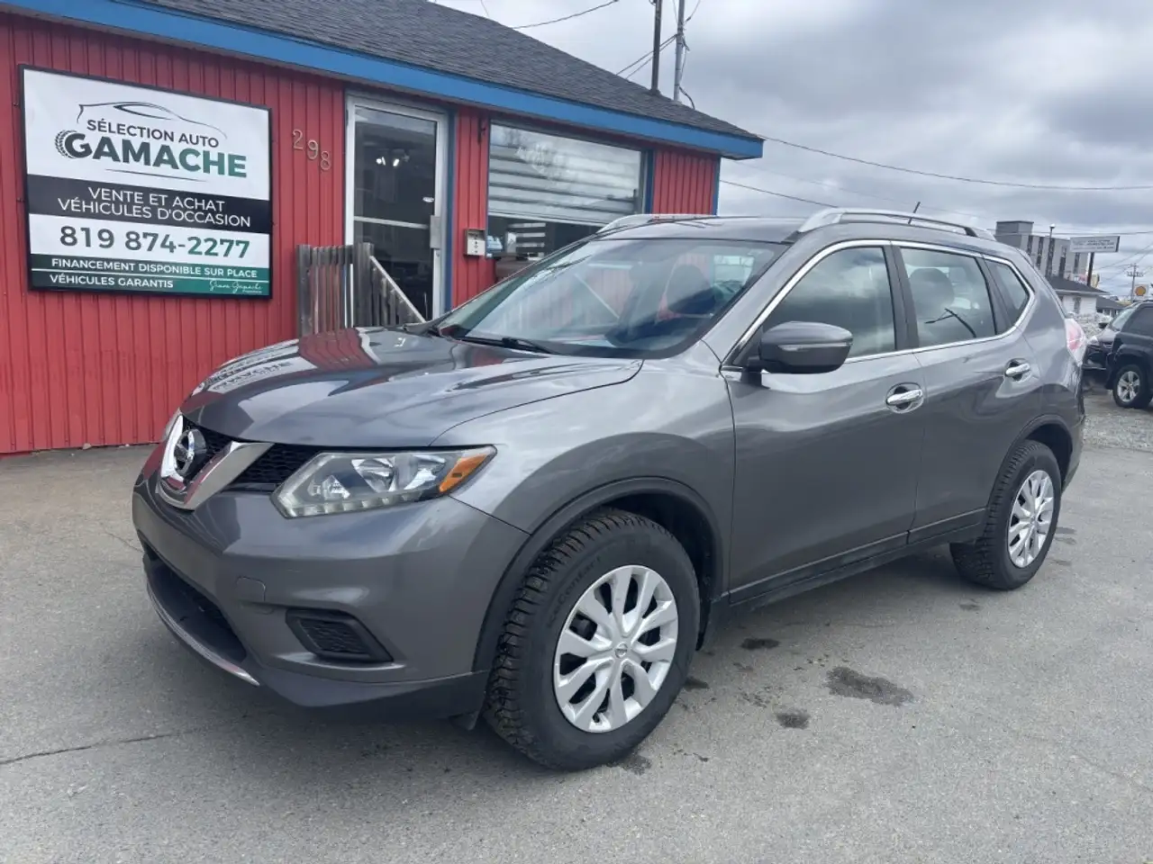 Nissan Rogue fotografie Nissan Rogue