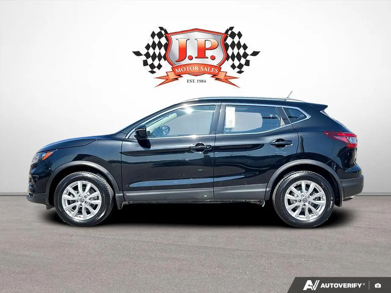 Nissan Qashqai снимка Nissan Qashqai