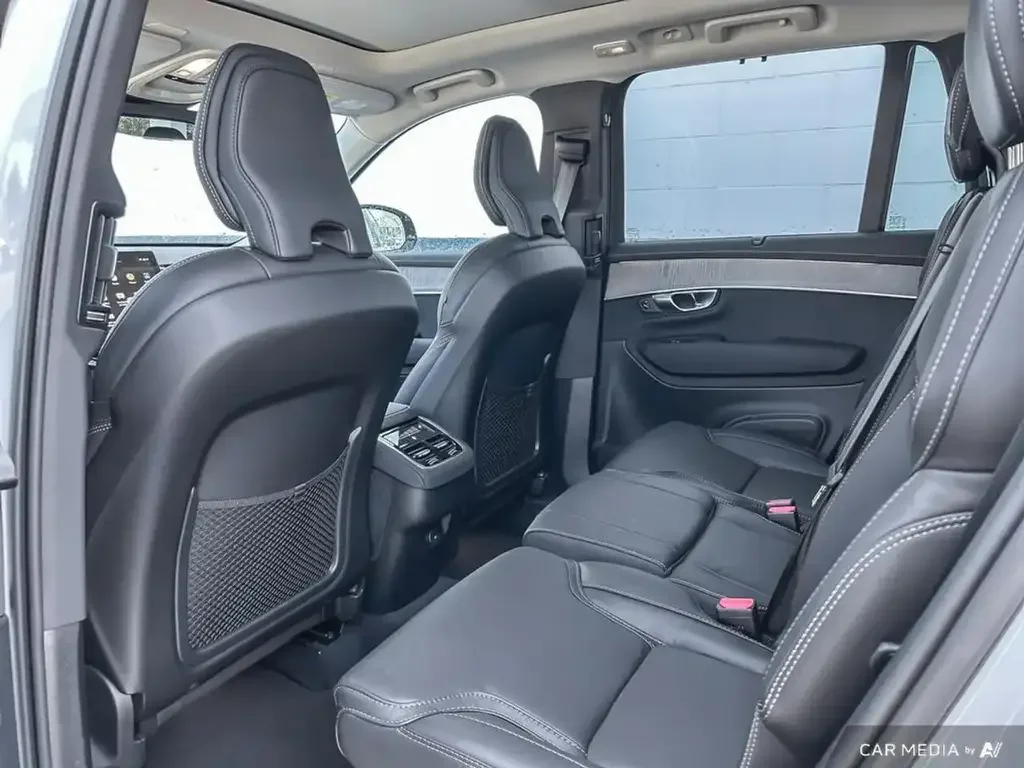 Volvo XC90 photo Volvo XC90