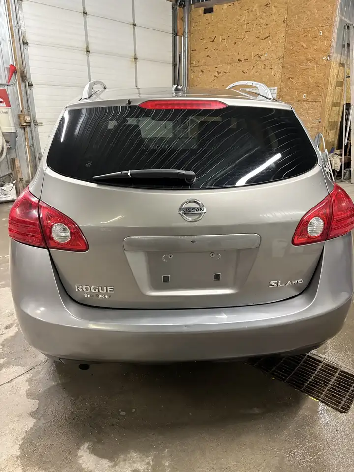 Nissan Rogue снимка Nissan Rogue