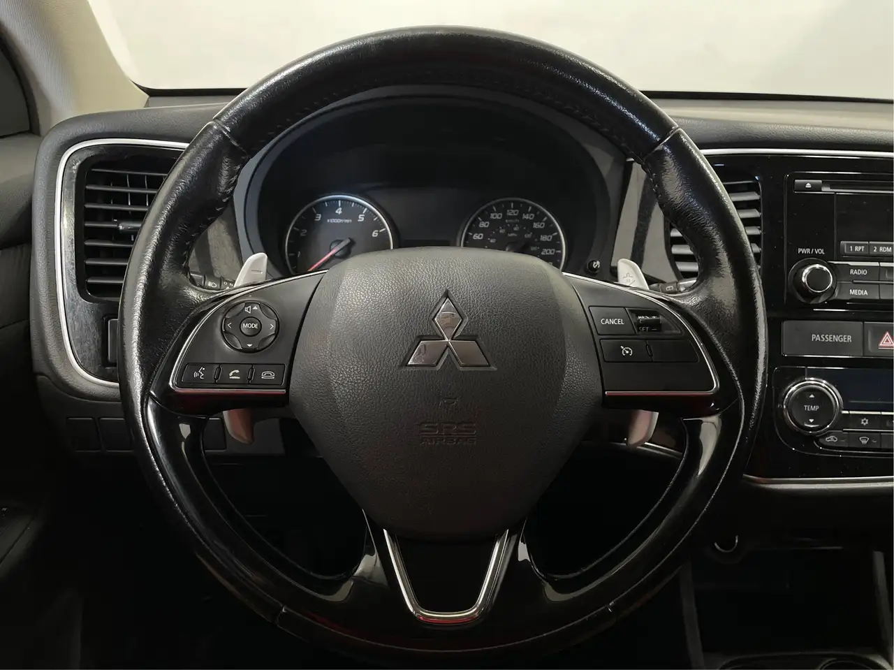 Mitsubishi Outlander fotografie Mitsubishi Outlander
