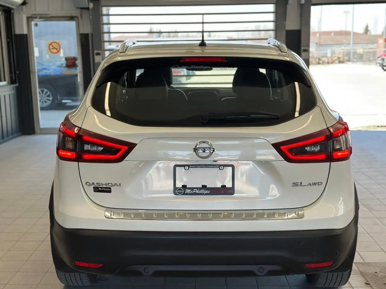 Nissan Qashqai снимка Nissan Qashqai