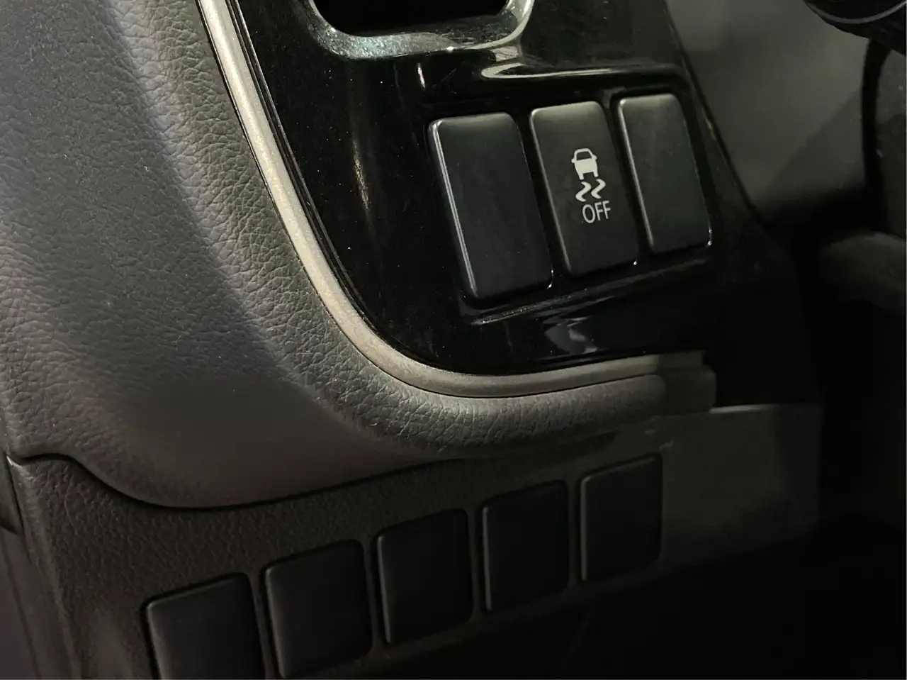 Mitsubishi Outlander fotografie Mitsubishi Outlander