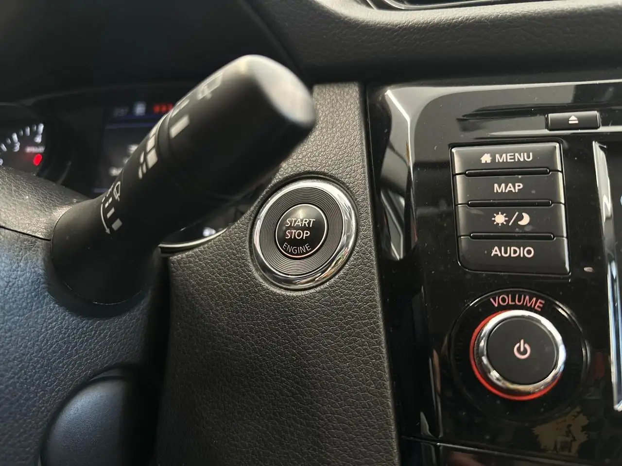 Nissan Qashqai снимка Nissan Qashqai
