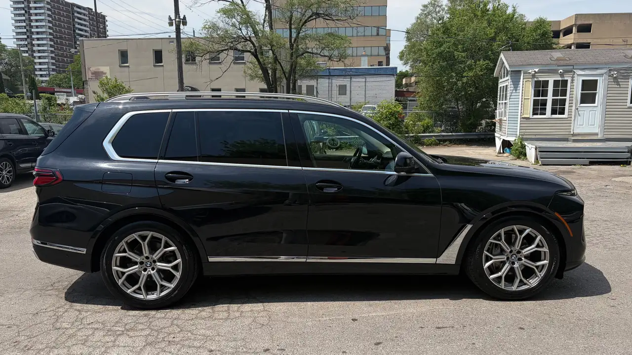 BMW X7 снимка BMW X7