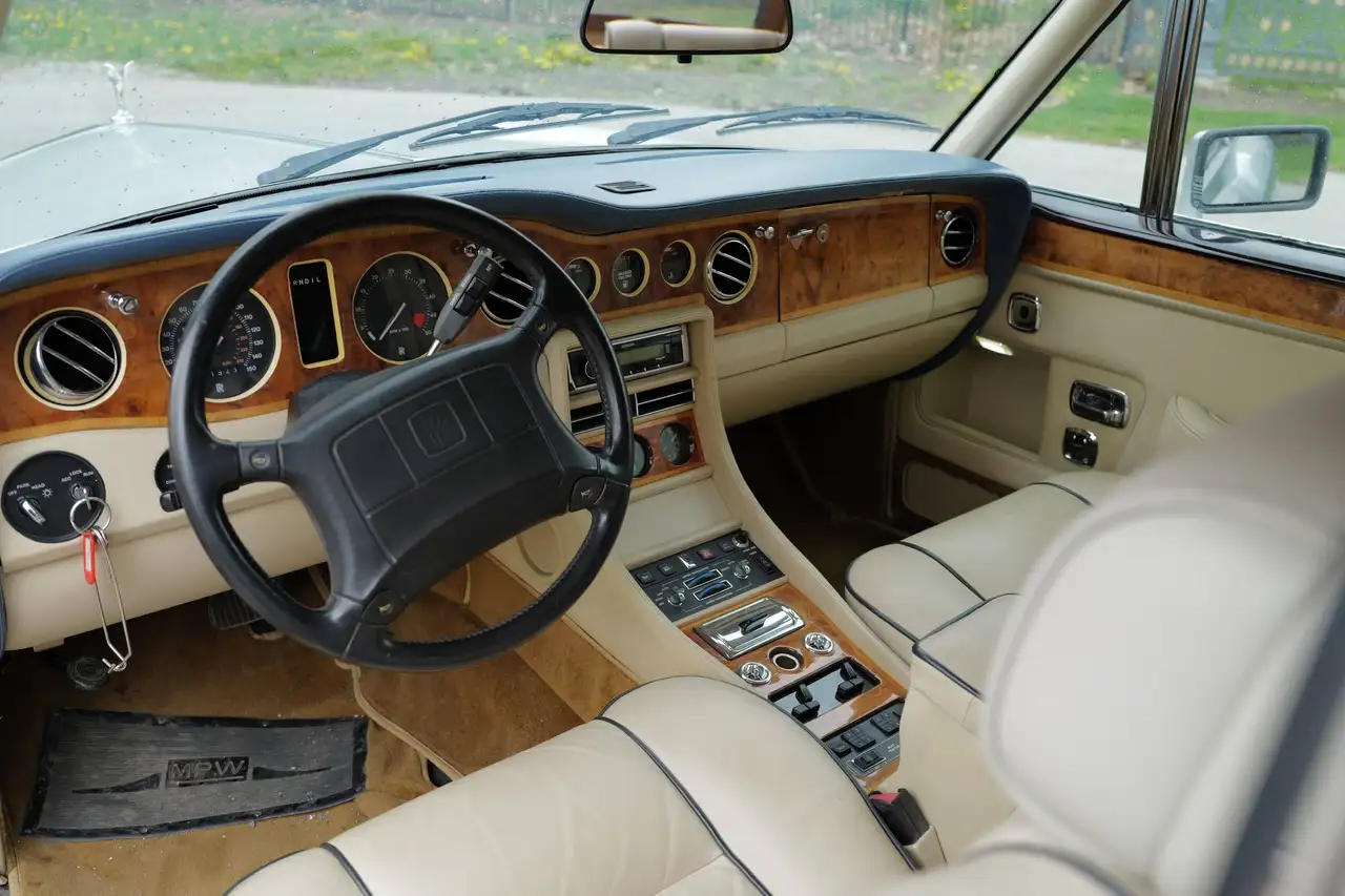 Rolls-Royce Corniche fotografie Rolls-Royce Corniche
