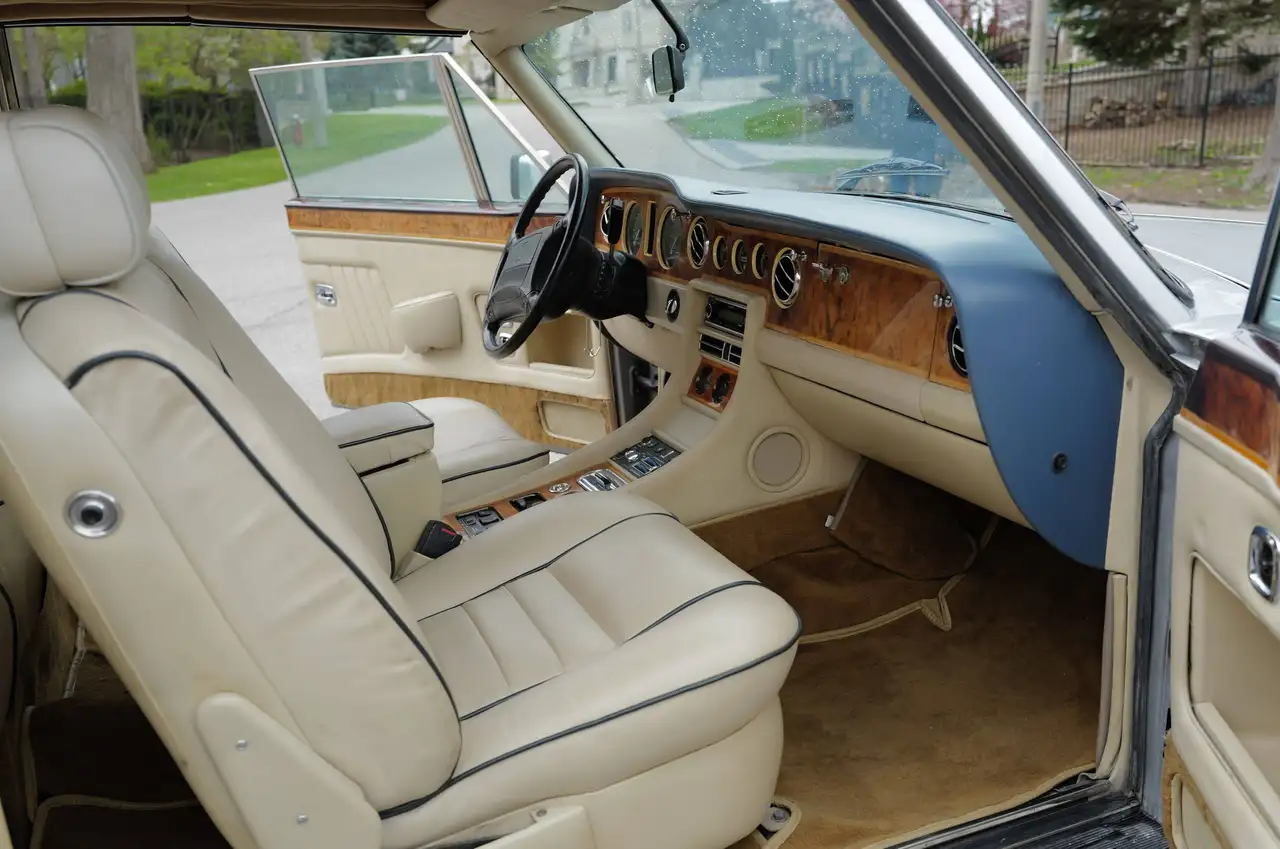 Rolls-Royce Corniche fotografie Rolls-Royce Corniche