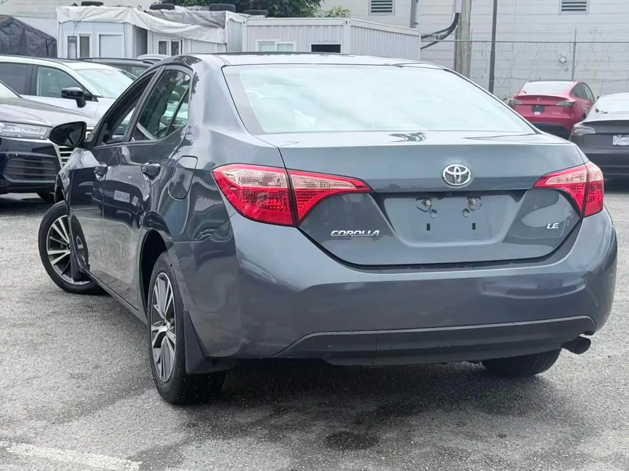 Toyota Corolla снимка Toyota Corolla