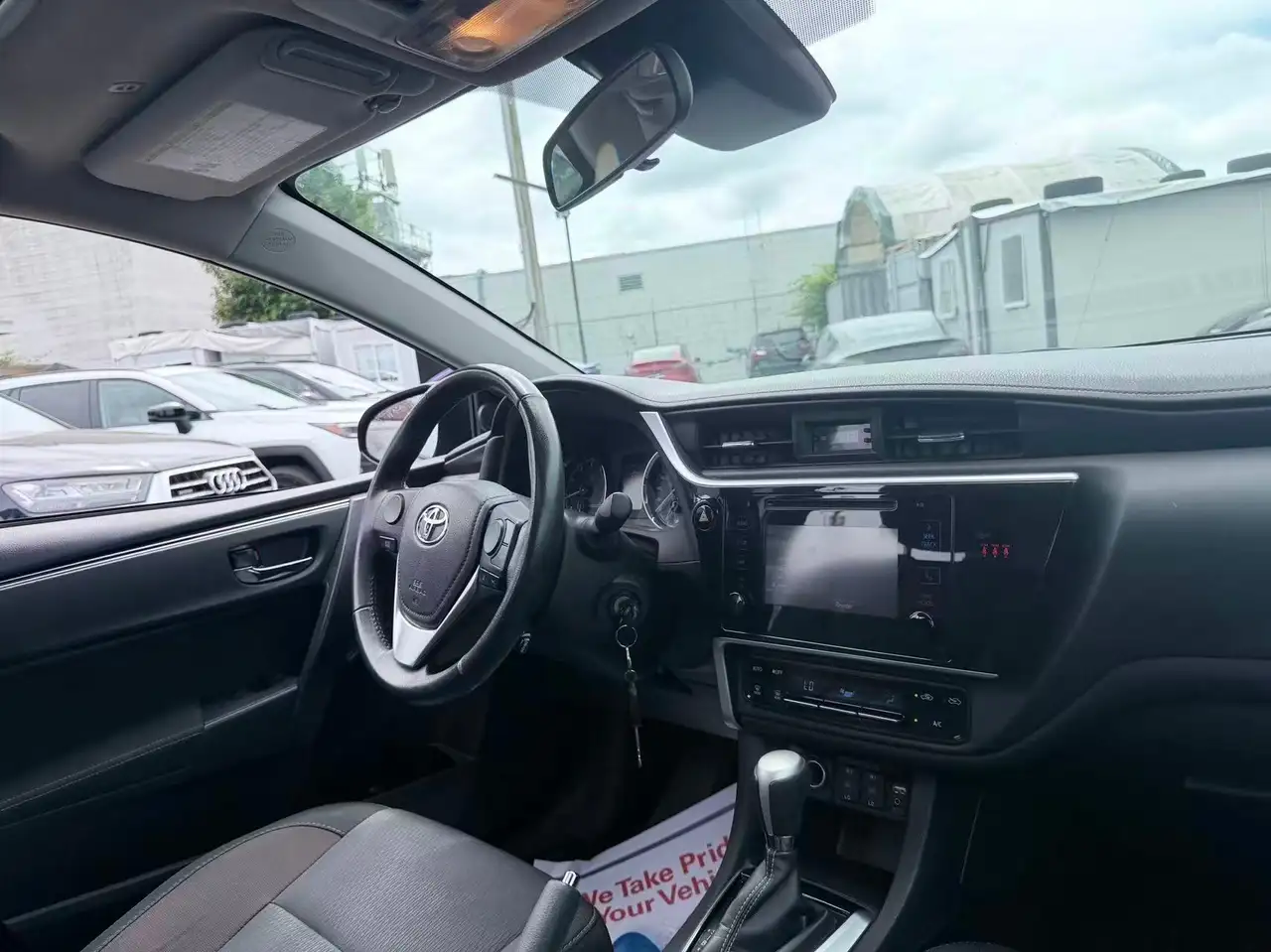 Toyota Corolla снимка Toyota Corolla