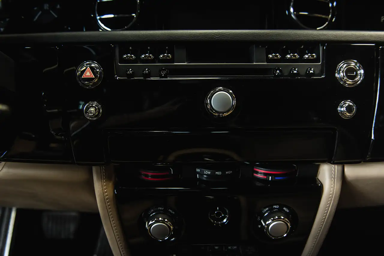 Rolls-Royce Phantom снимка Rolls-Royce Phantom