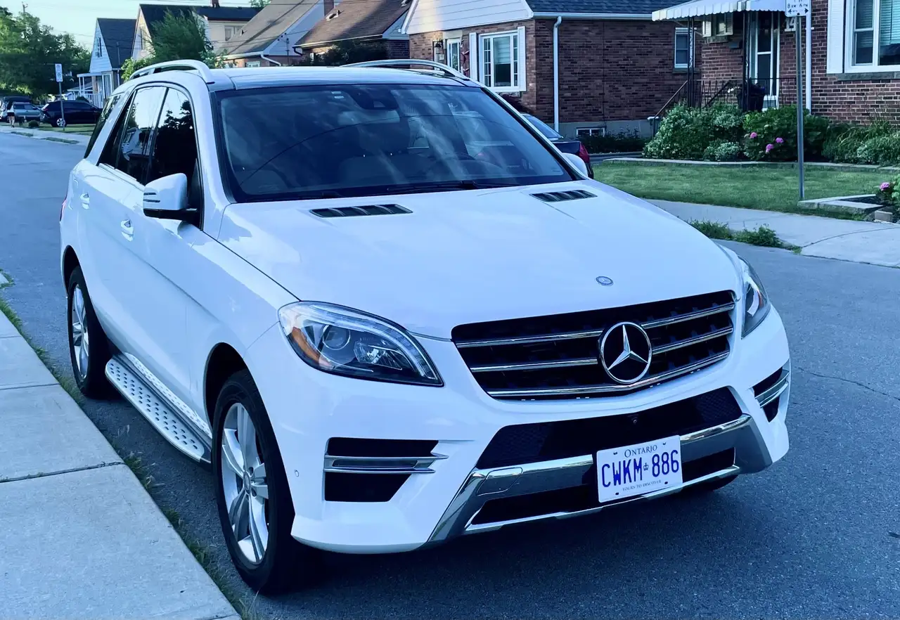 Mercedes-Benz M-Class fotografie Mercedes-Benz M-Class