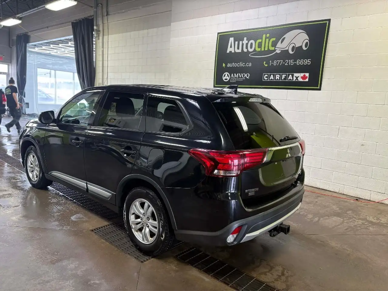 Mitsubishi Outlander снимка Mitsubishi Outlander