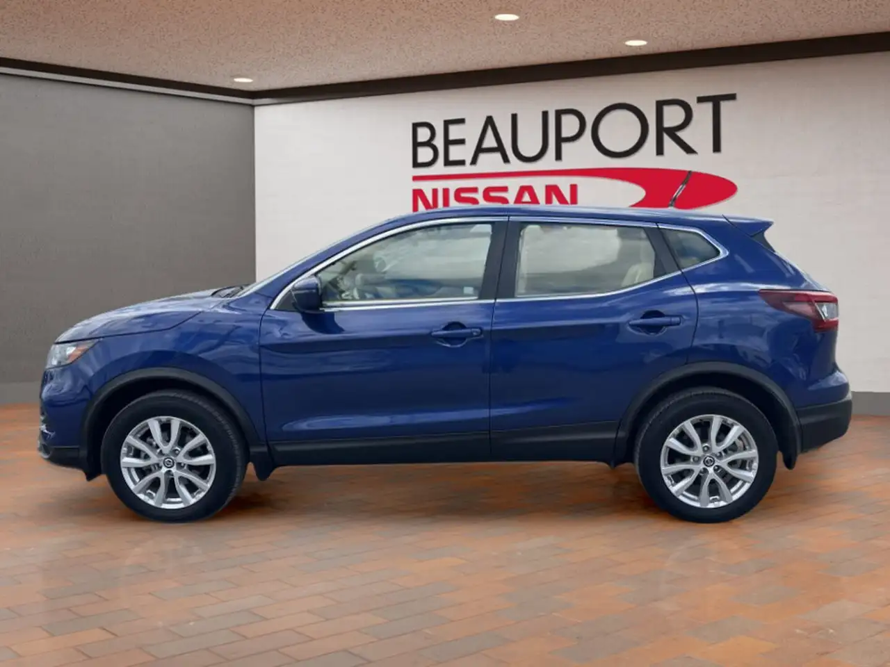 Nissan Qashqai снимка Nissan Qashqai
