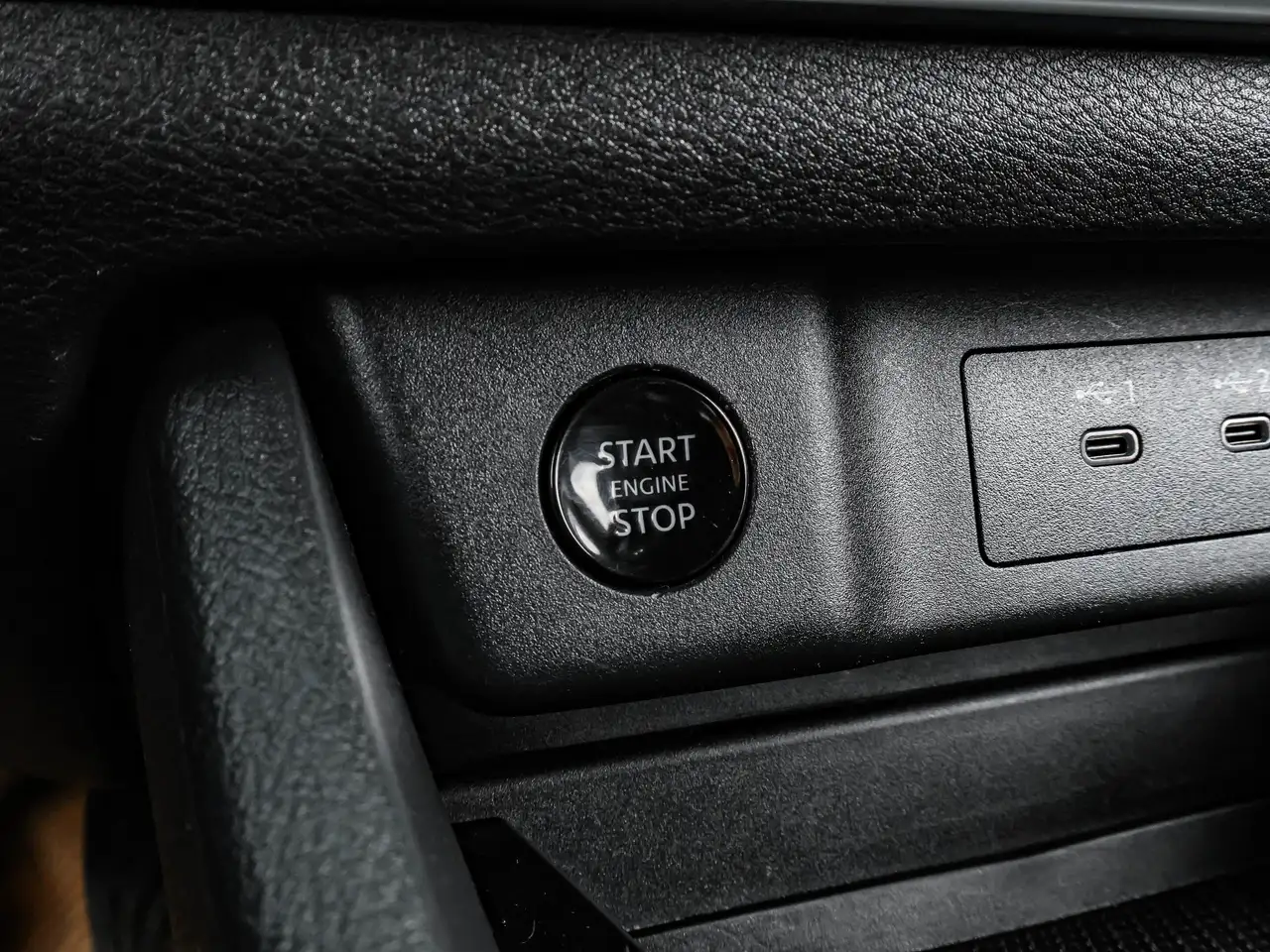 Nissan Rogue photo Nissan Rogue